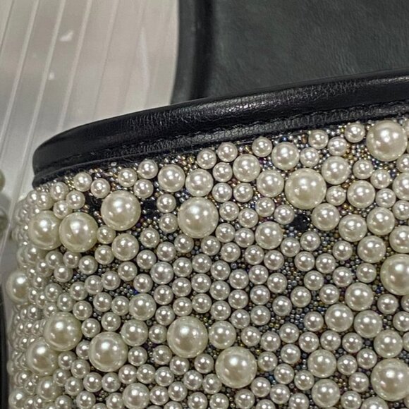 Journee Collection Pearl Embellished Slide Sandals Black Size 12 - Picture 5 of 16